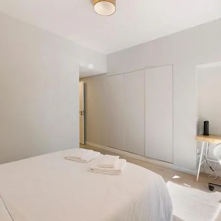 アパート Next To The Trees And The Sea